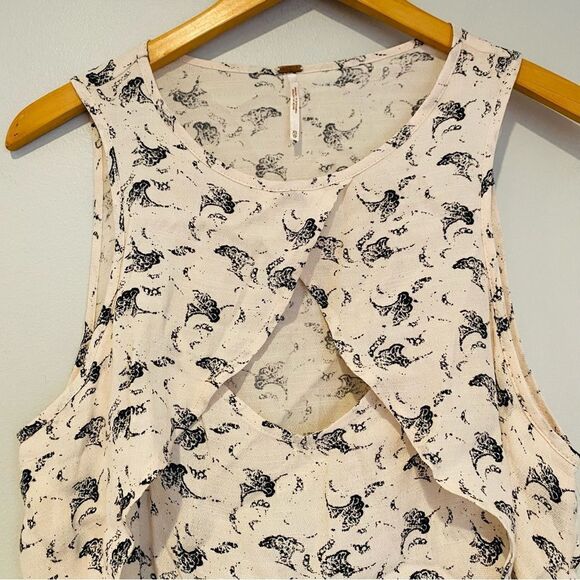 FREE PEOPLE Crinkle Printed Look Through Top in Tea Combo Size XS - Picture 4 of 8